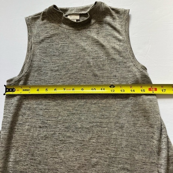 Anthropologie Postage Stamp Sleeveless Shimmer Top size Small - Picture 5 of 7